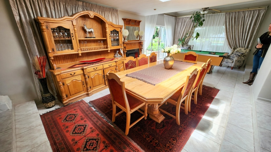 4 Bedroom Property for Sale in Wilgenhof Free State